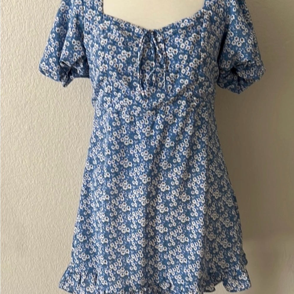 Elegant Blue Floral Mini Dress